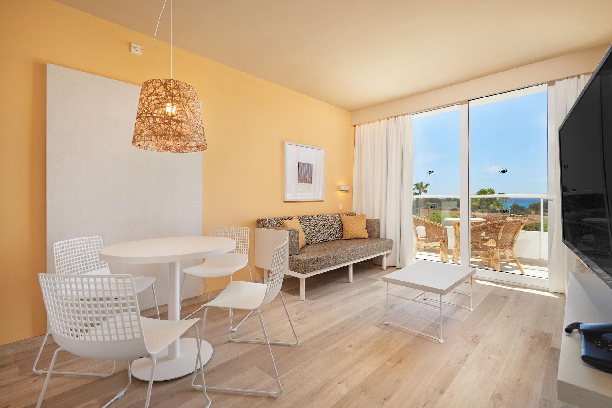 Protur Vista Badia Hotel Sa Coma  Ngoại thất bức ảnh