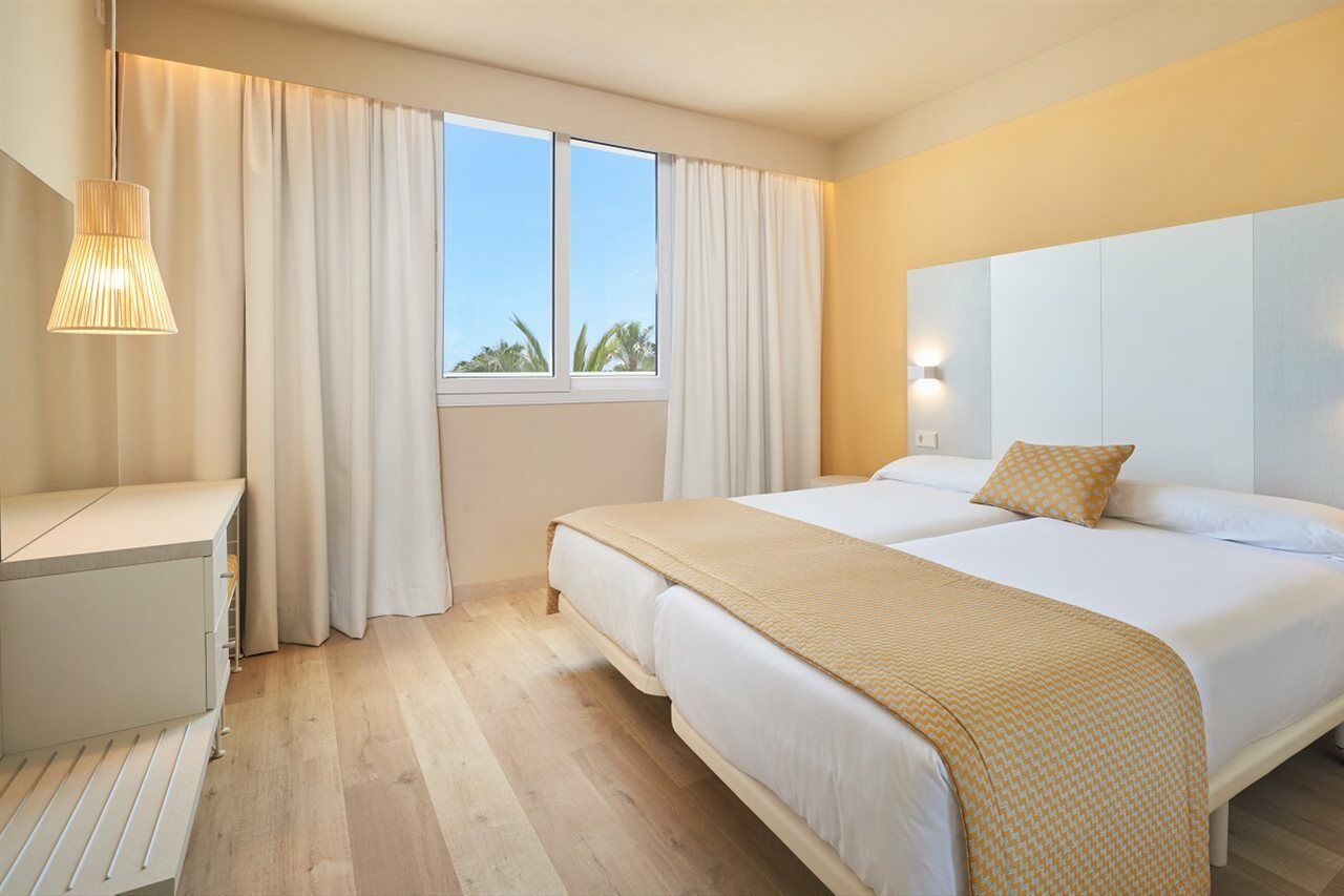 Protur Vista Badia Hotel Sa Coma  Ngoại thất bức ảnh